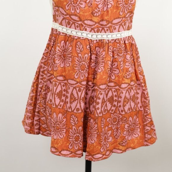 NWT Urban Outfitters Brunching Lace Trim Paris Cali Floral Romper size S - Picture 6 of 12